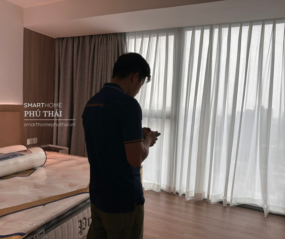 rem thong minh aqara